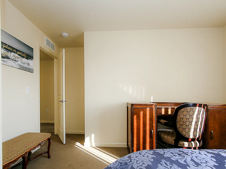 5467CarterRdUnitB_023_09282022