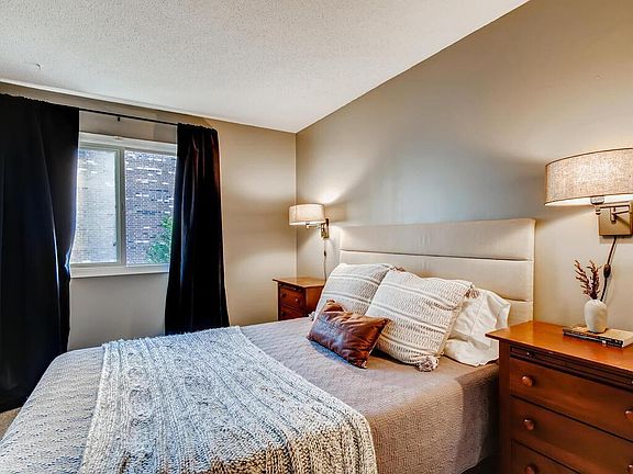5th image of 1601 N Innsbruck Dr APT 223