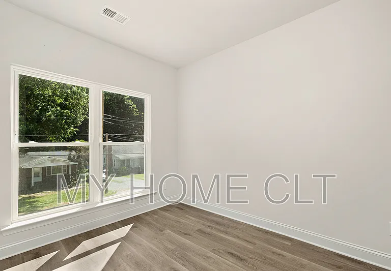 2309 Ellen Ave — Photo 12
