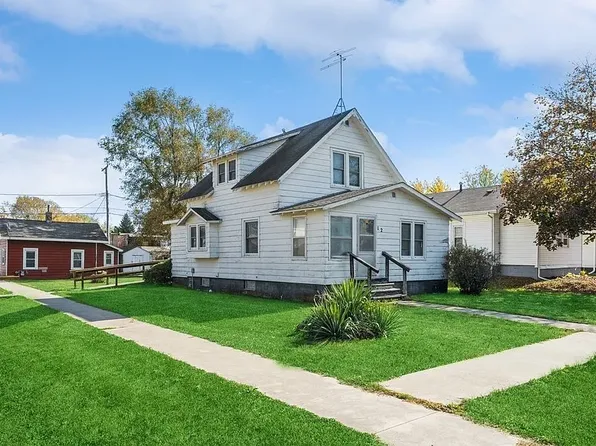 102 SW 1st St, Melcher, IA 50163