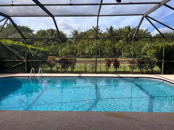 1727 Primrose Lane, Wellington, FL 33414