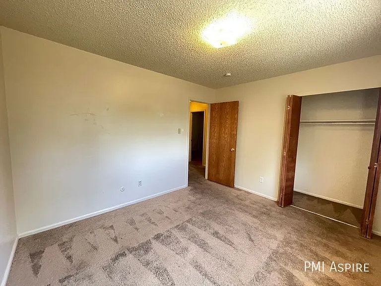 19 Reed Pl — Photo 12