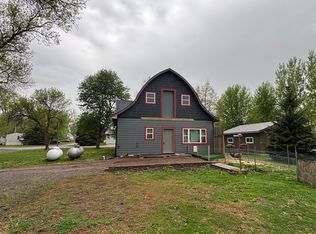 412 Elm St, Langford, SD 57454