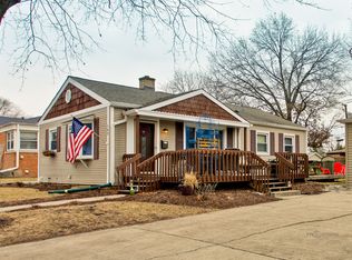 163 S Fremont St, Palatine, IL 60067