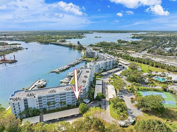4th image of 1748 Jupiter Cove Dr APT 121A