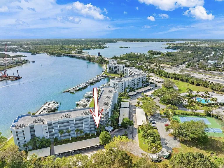 1748 Jupiter Cove Dr #121A — Photo 4