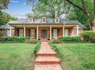 736 Valleybrook Dr, Memphis, TN 38120