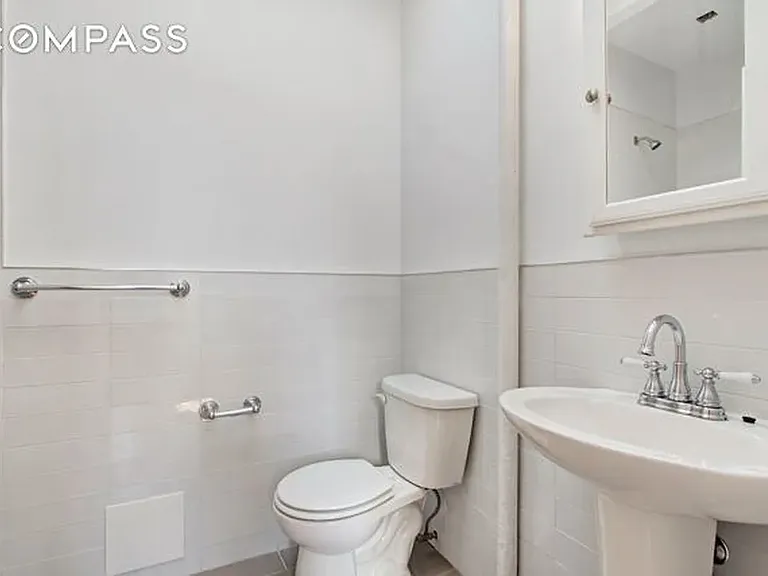 110 Montague St #5 — Photo 4