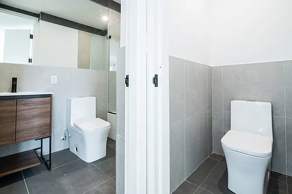 Rented by EXR | media 21