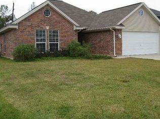 7295 Silverwood Ln, Beaumont, TX 77708