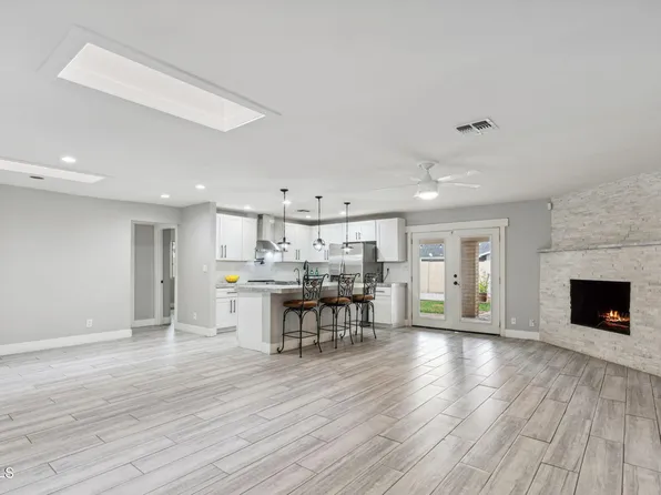 3341 W CINNABAR Avenue, Phoenix, AZ 85051