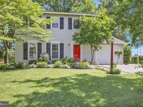 506 Wagonwheel Rd, Lititz, PA 17543