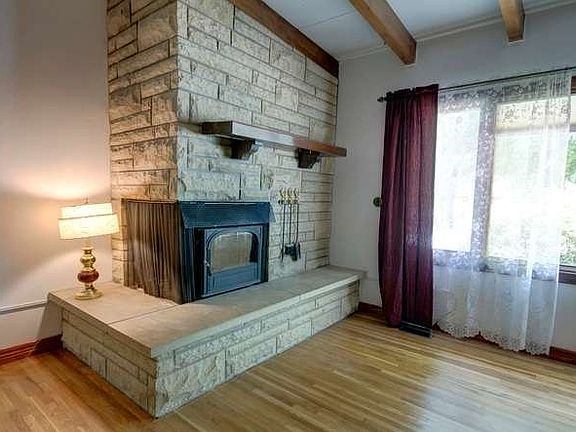 Stone Fireplace with Vented Insert