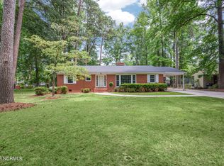 515 Forest Acres Dr, Tarboro, NC 27886