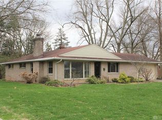 1156 Donson Dr, Dayton, OH 45429