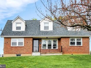 287 Kindt Corner Rd, Leesport, PA 19533