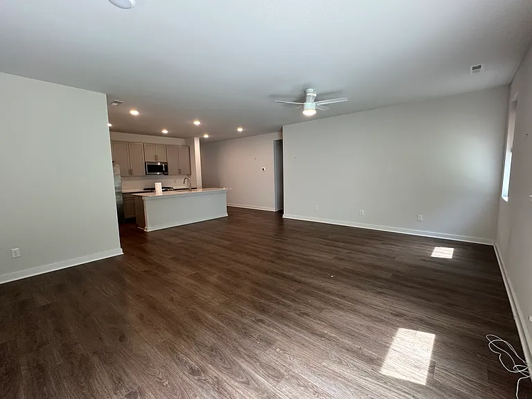 483 Gingerwood Ln — Photo 12