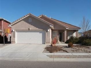 10456 Chandler Dr NW, Albuquerque, NM 87114