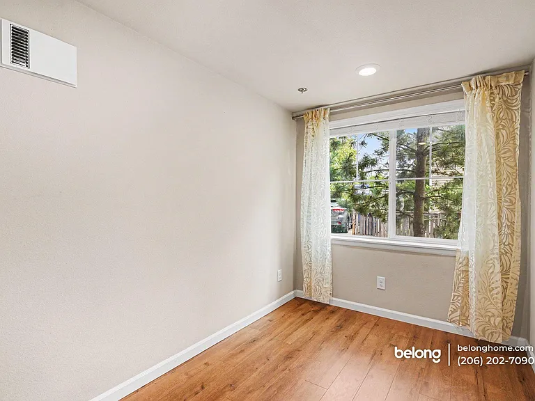 3204 SW Holly St — Photo 11