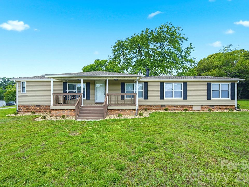 1st image of 132 Greenway Rd