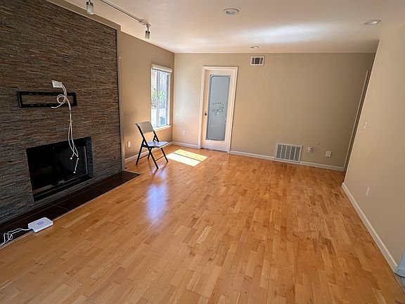 2nd image of 2187 Skyline Dr