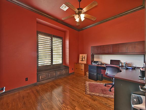 Office with Window Seat