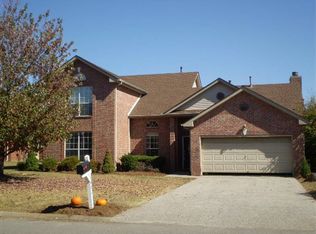 2642 Churchill Dr, Thompsons Station, TN 37179