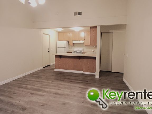 2nd image of 9618 Cassandra Way #9618