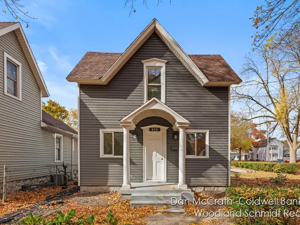 855 McReynolds Ave NW, Grand Rapids, MI 49504
