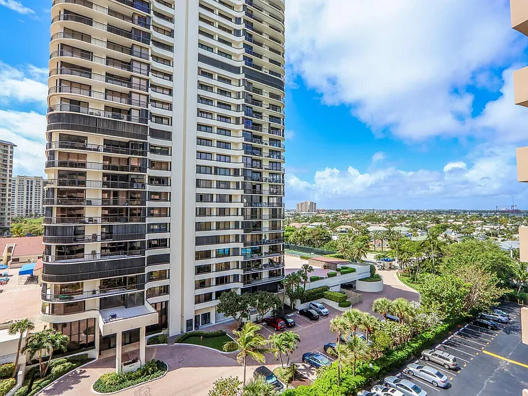 4200 N Ocean Dr #2-802 — Photo 31