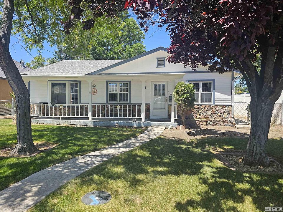 33 N Nevada St, Yerington, NV 89447 Zillow