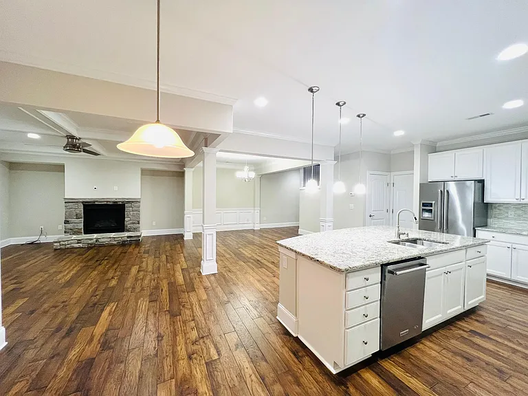212 Daymire Glen Ln — Photo 10