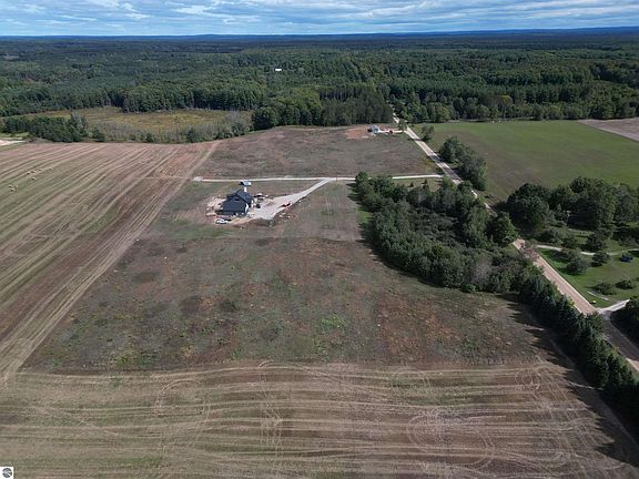 4th image of 6373 Gleaner Hall Rd