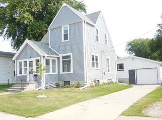 308 S High St, Randolph, WI 53956