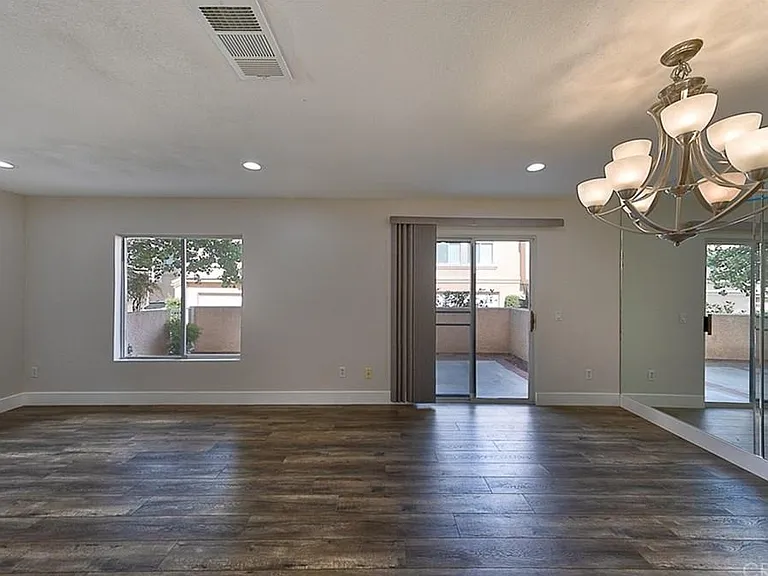 25136 Steinbeck Ave #D — Photo 6