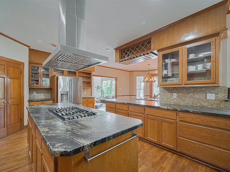 1123 Horseshoe Dr — Photo 25