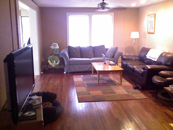 3rd image of 1004 NW 15th Ave