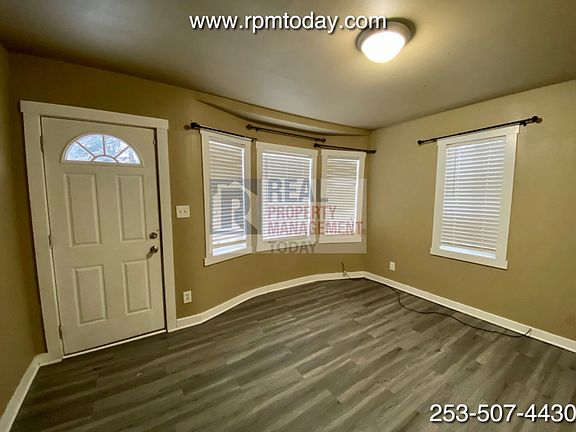 5th image of 14829 W Thorne Ln SW