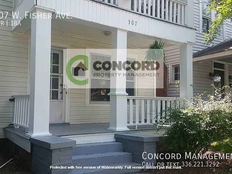 307 W Fisher Ave — Photo 3