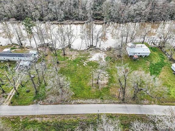 4th image of 47846 Amite River Rd