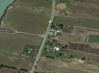 10413 W Lake Rd, Ripley, NY 14775