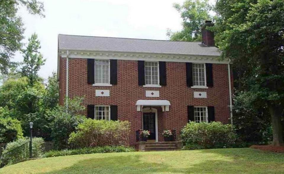 1st image of 503 Twin Dr