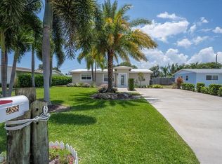 2388 Edgewater Dr, Palm Beach Gardens, FL 33410