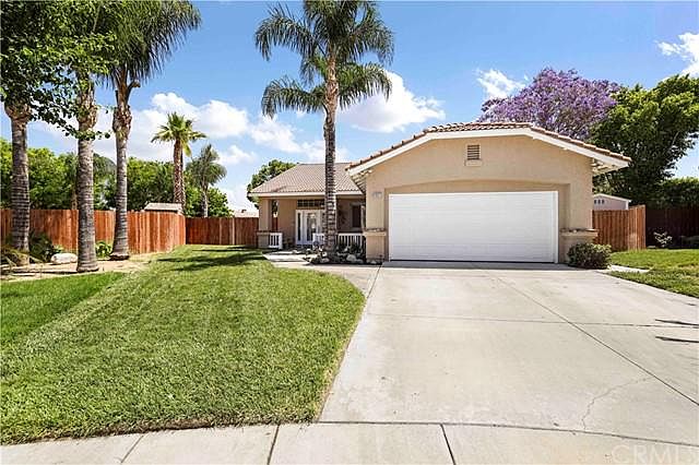 1st image of 11327 La Luna Cir