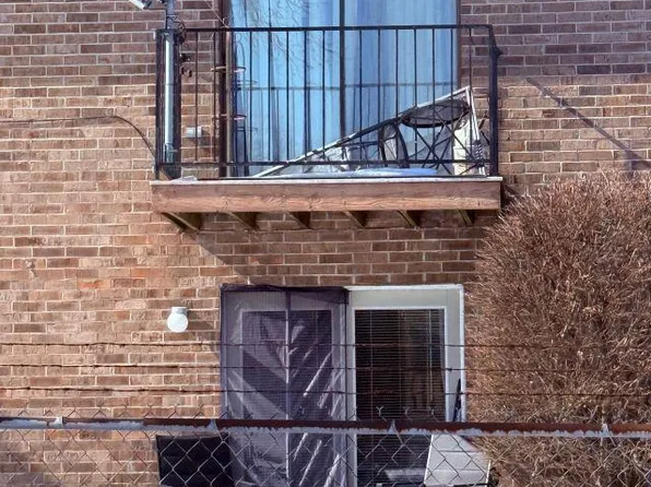 1926 Goldsmith Ln Unit 103, Louisville, KY 40218