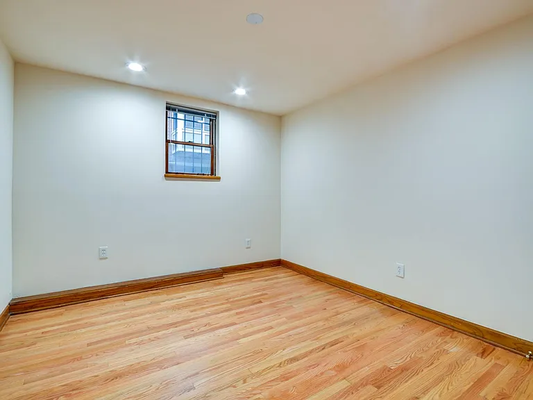 849 W Sheridan Rd #G — Photo 5