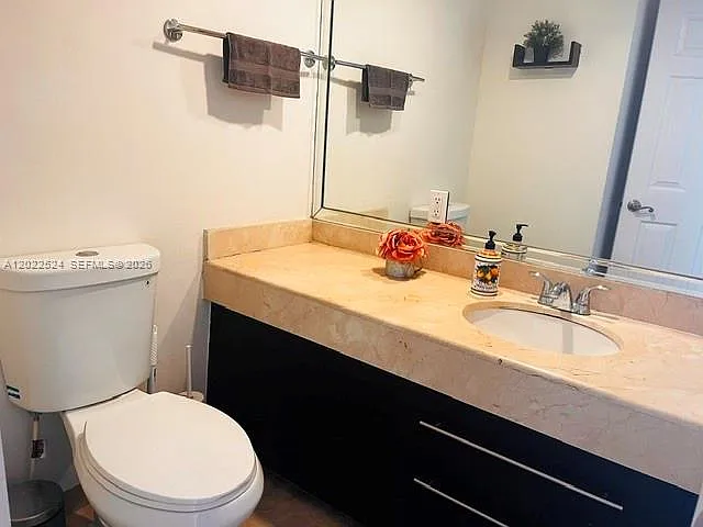 6770 Indian Creek Dr #10T — Photo 12