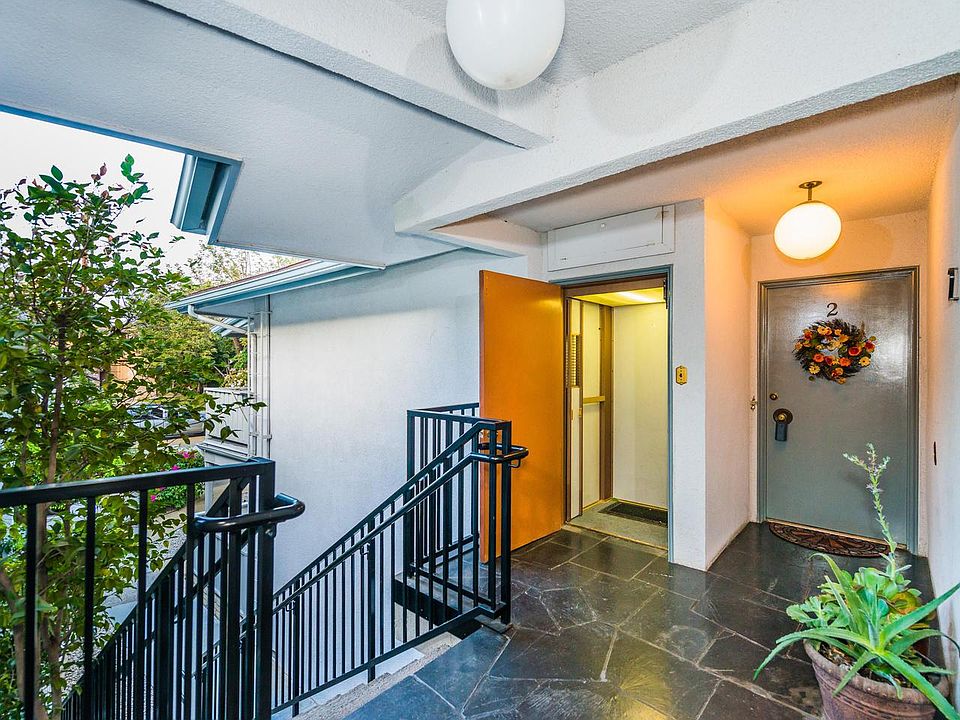 1st image of 389 Cliff Dr APT 2