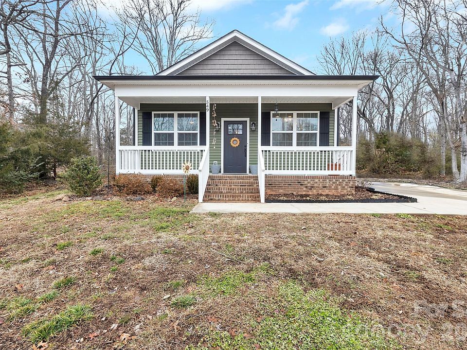 1st image of 549 Castlewood Cir