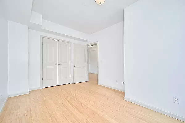 Rented by SERHANT. | media 29